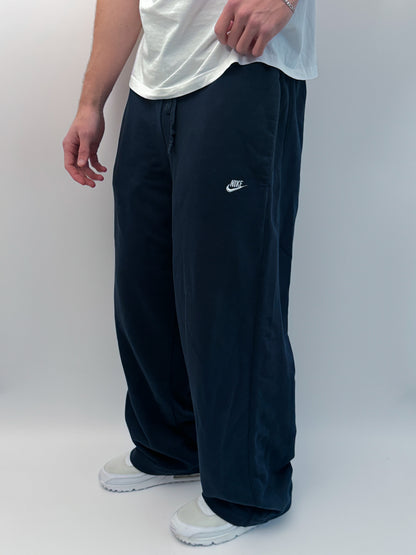 Nike Vintage Open Leg Sweatpants | L
