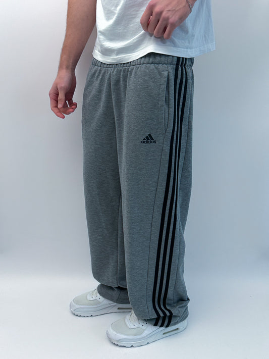 Adidas Vintage Sweatpants | M