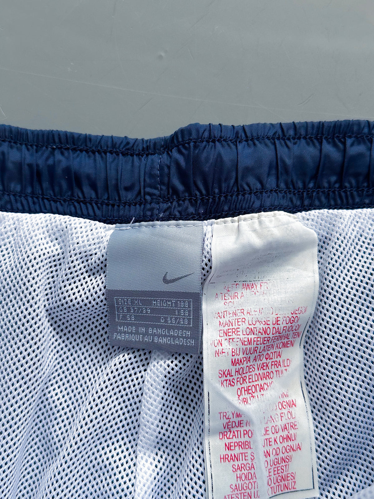 Nike Vintage Trackpants | L
