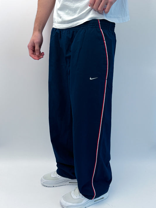 Nike Vintage Trackpants | L