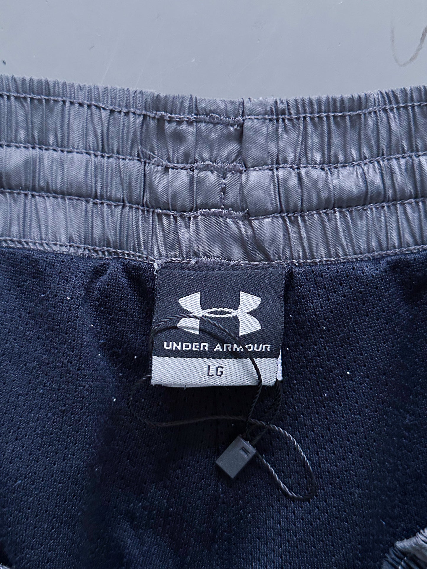Under Armour Vintage Trackpants | L