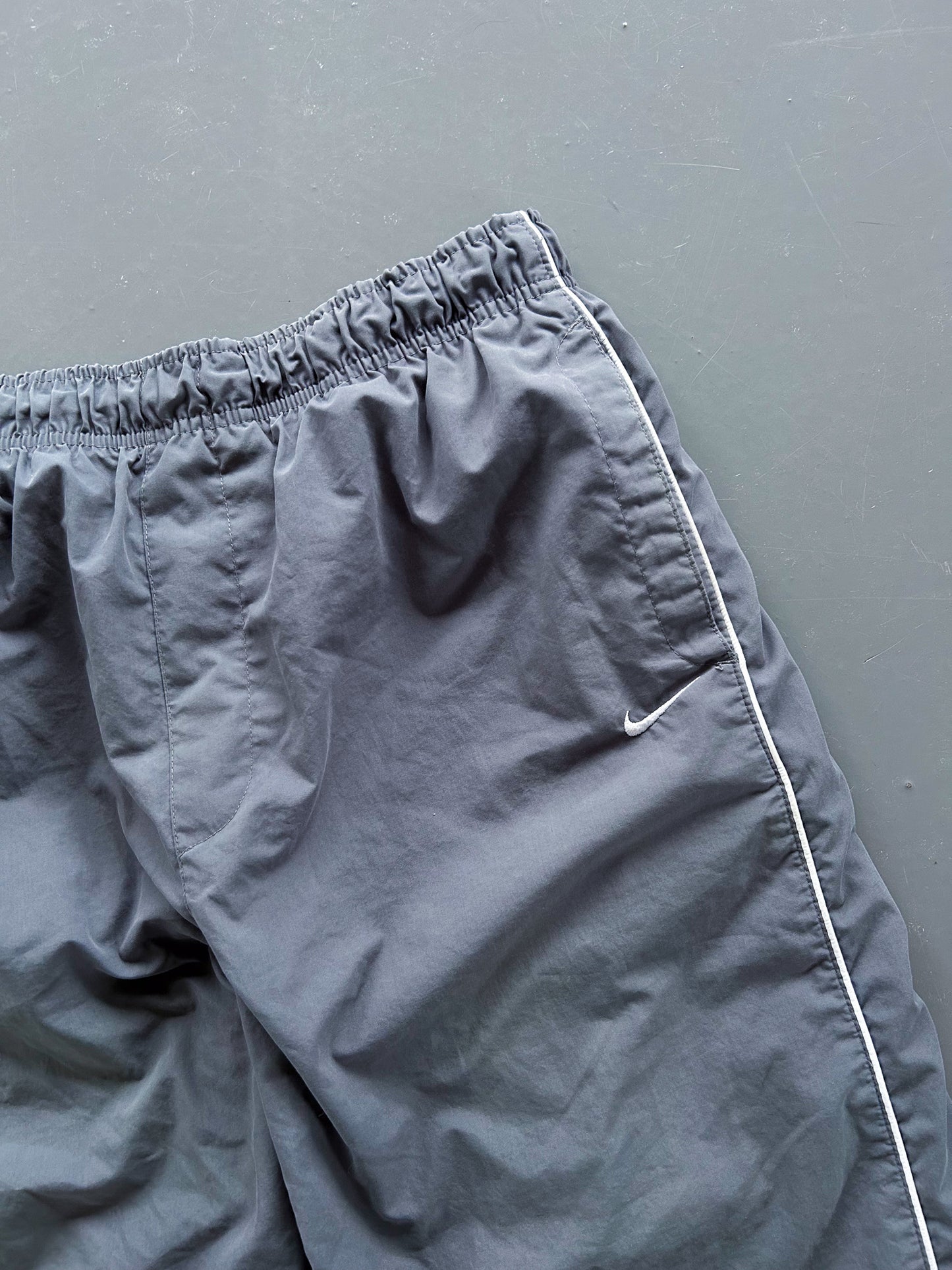 Nike Vintage *PREMIUM* Trackpants | L