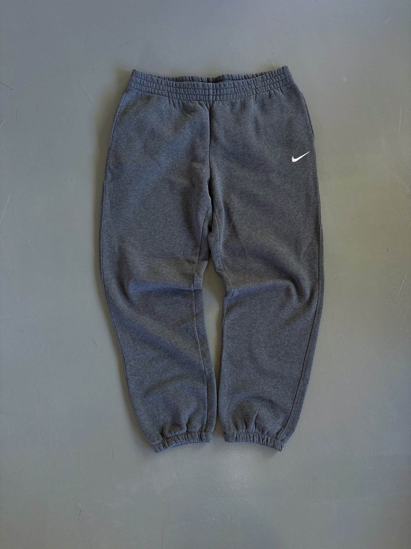 Nike Vintage Sweatpants | XL