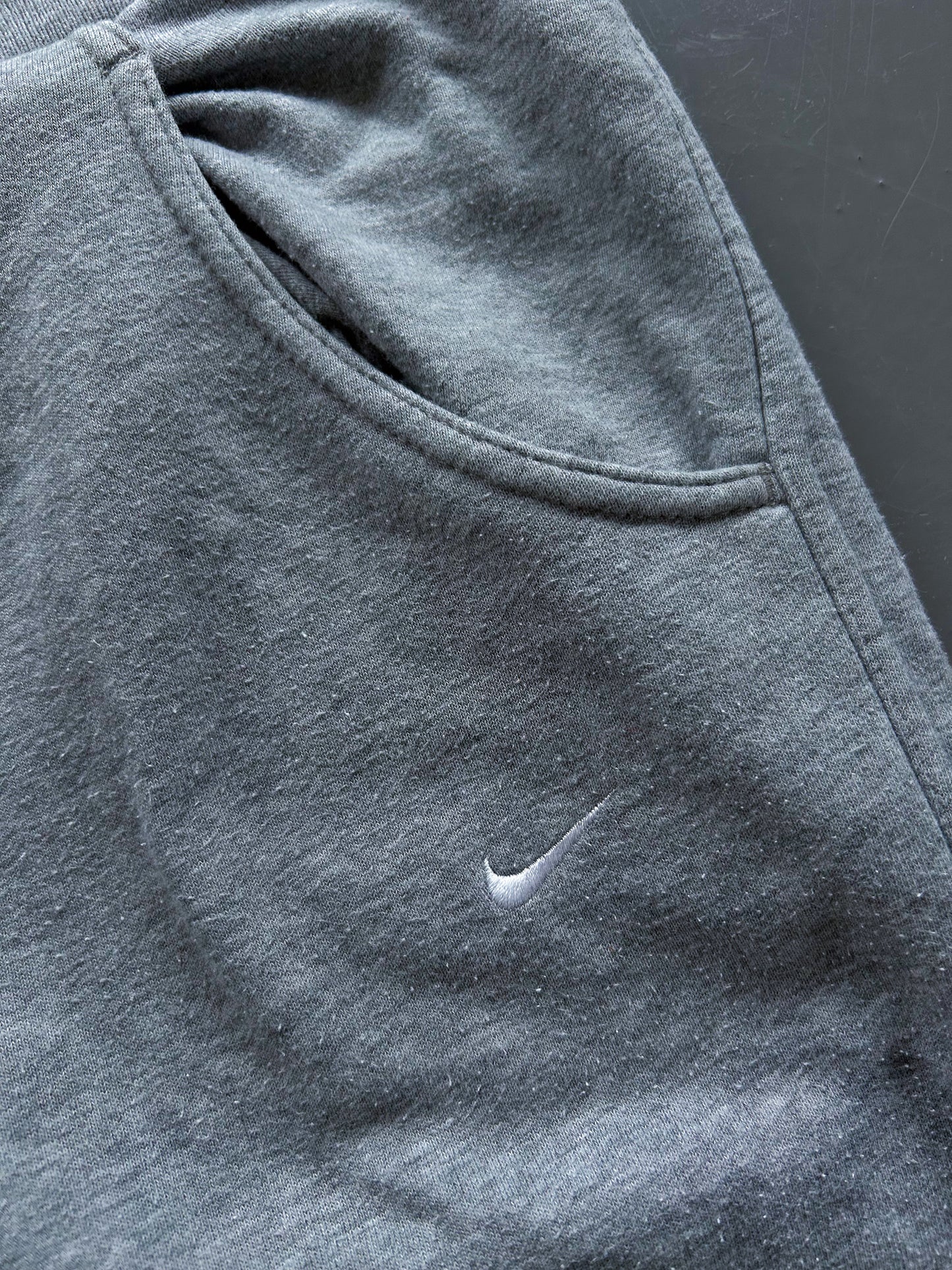 Nike Vintage Sweatpants | XS