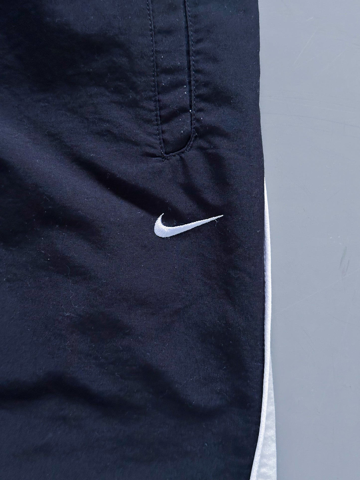 Nike Vintage *PREMIUM* Trackpants | M