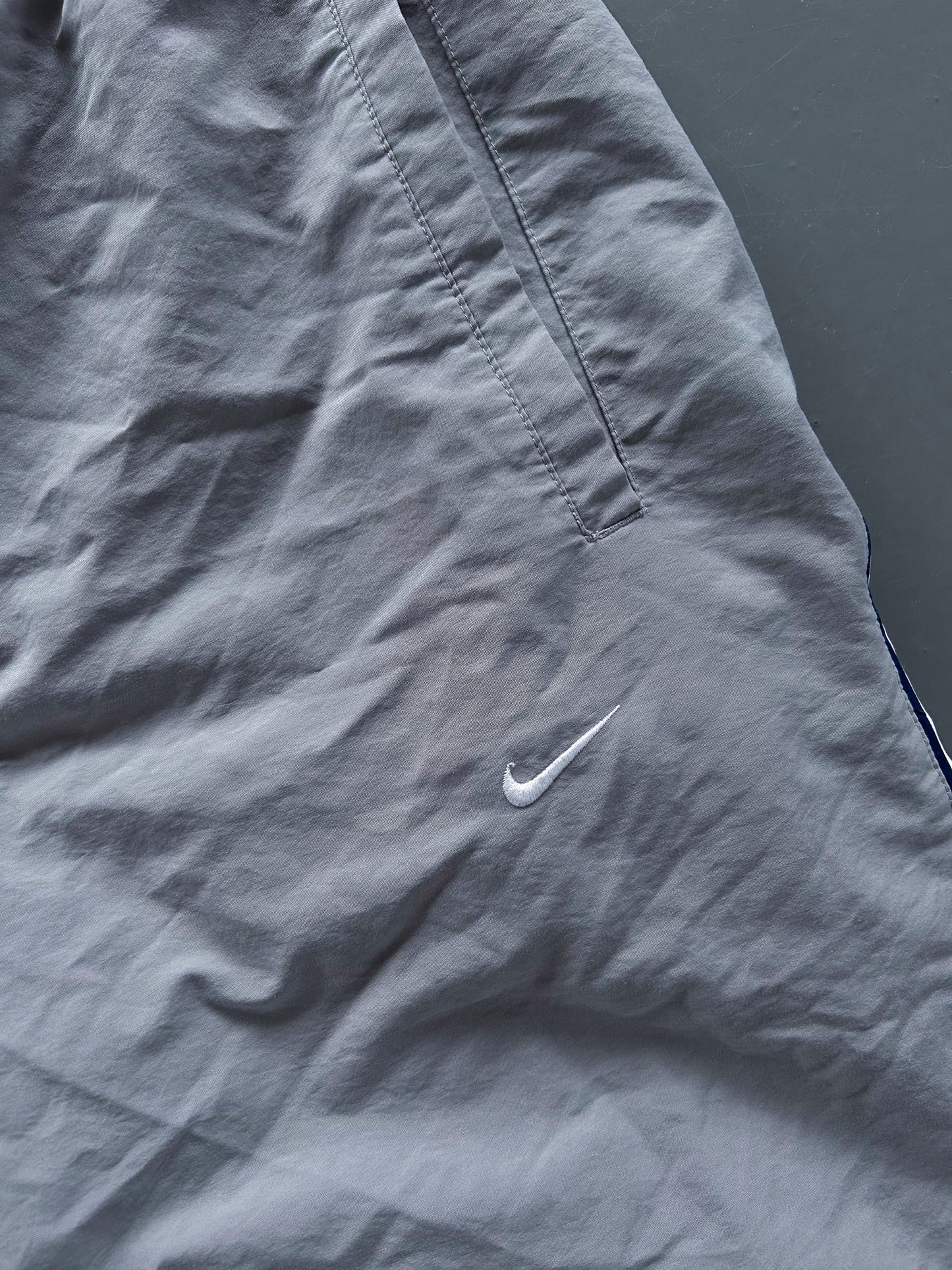 Nike Vintage Trackpants | L