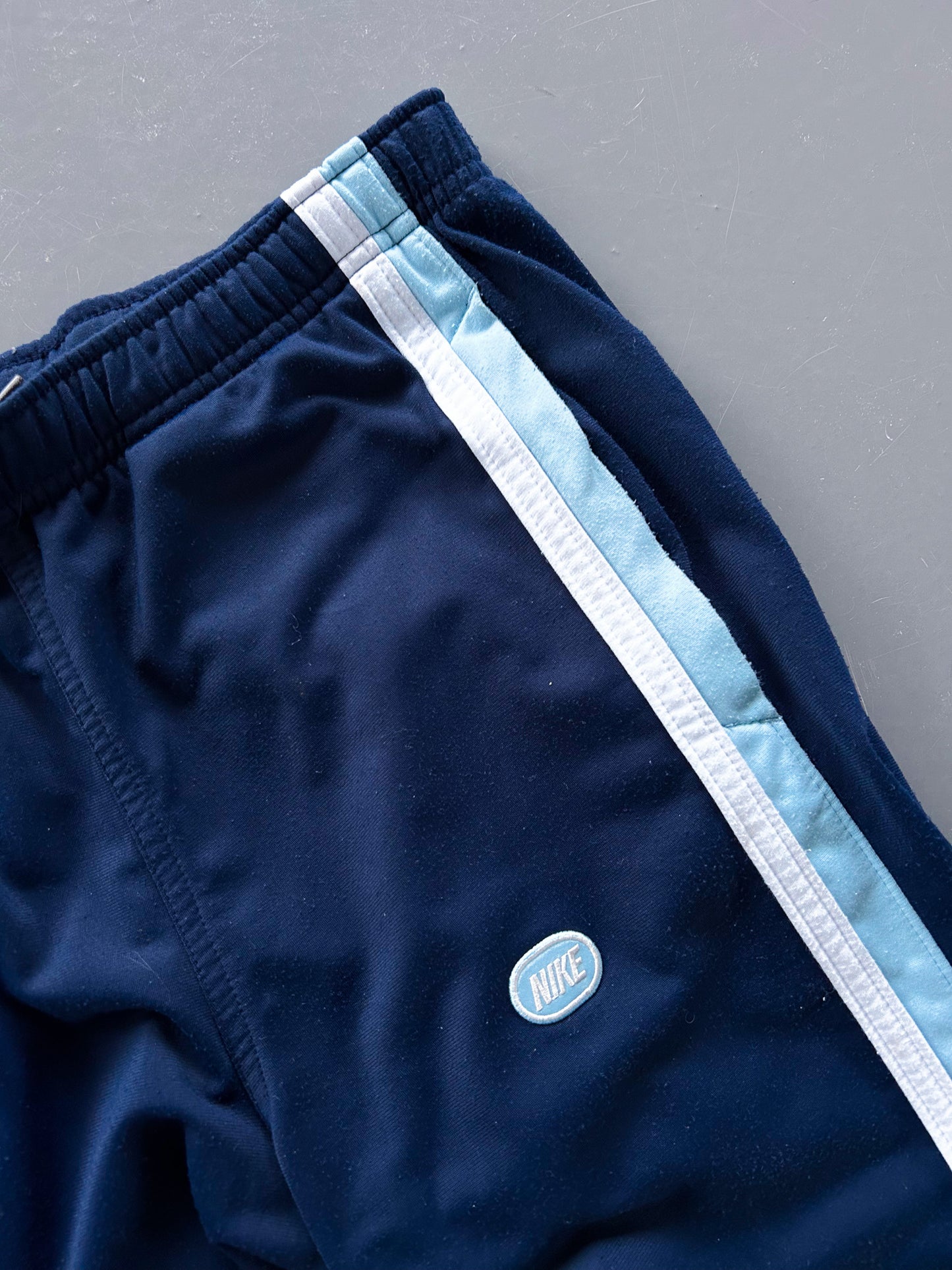 Nike Vintage Trackpants | M