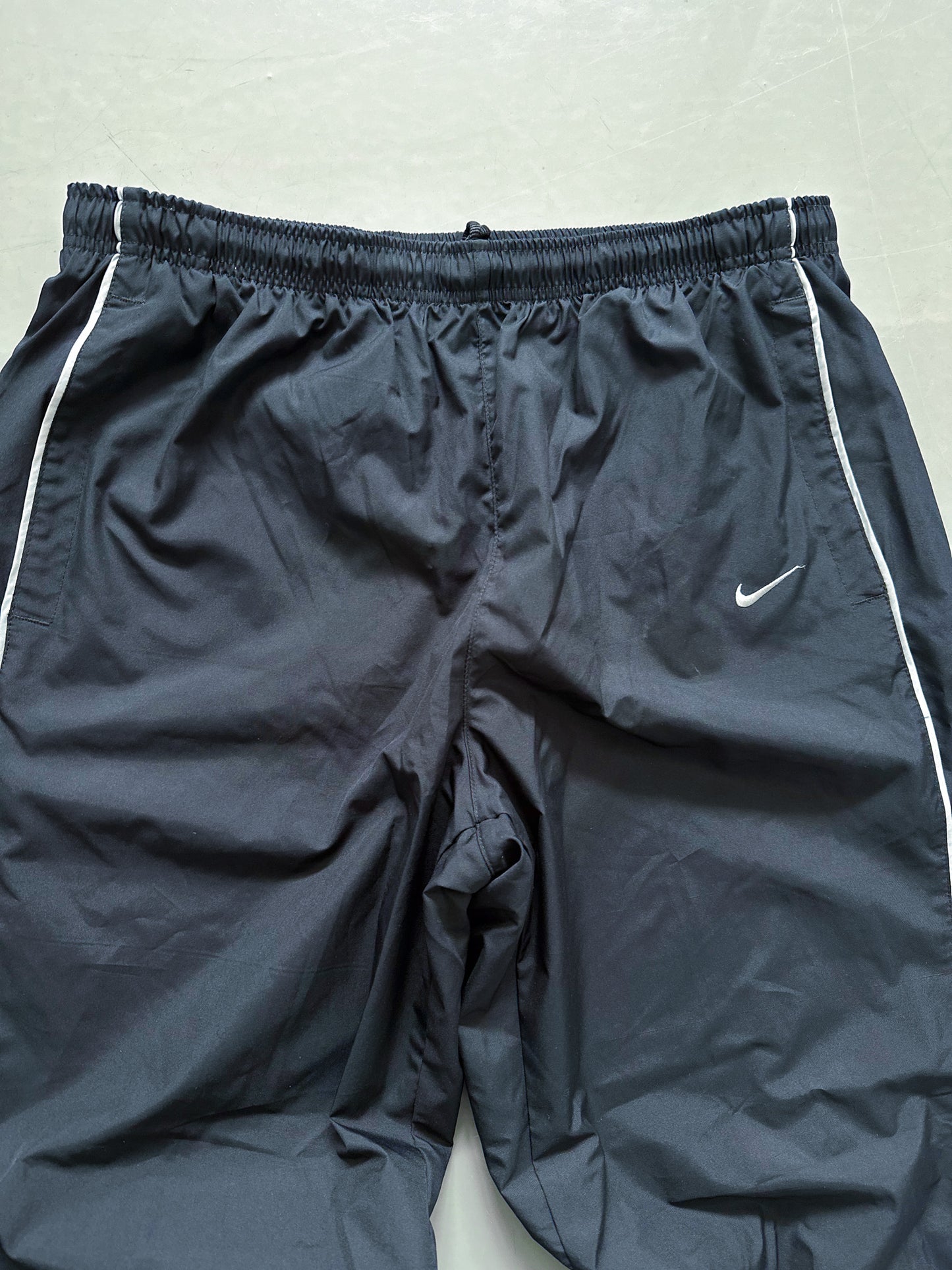 Nike Vintage Trackpants | L