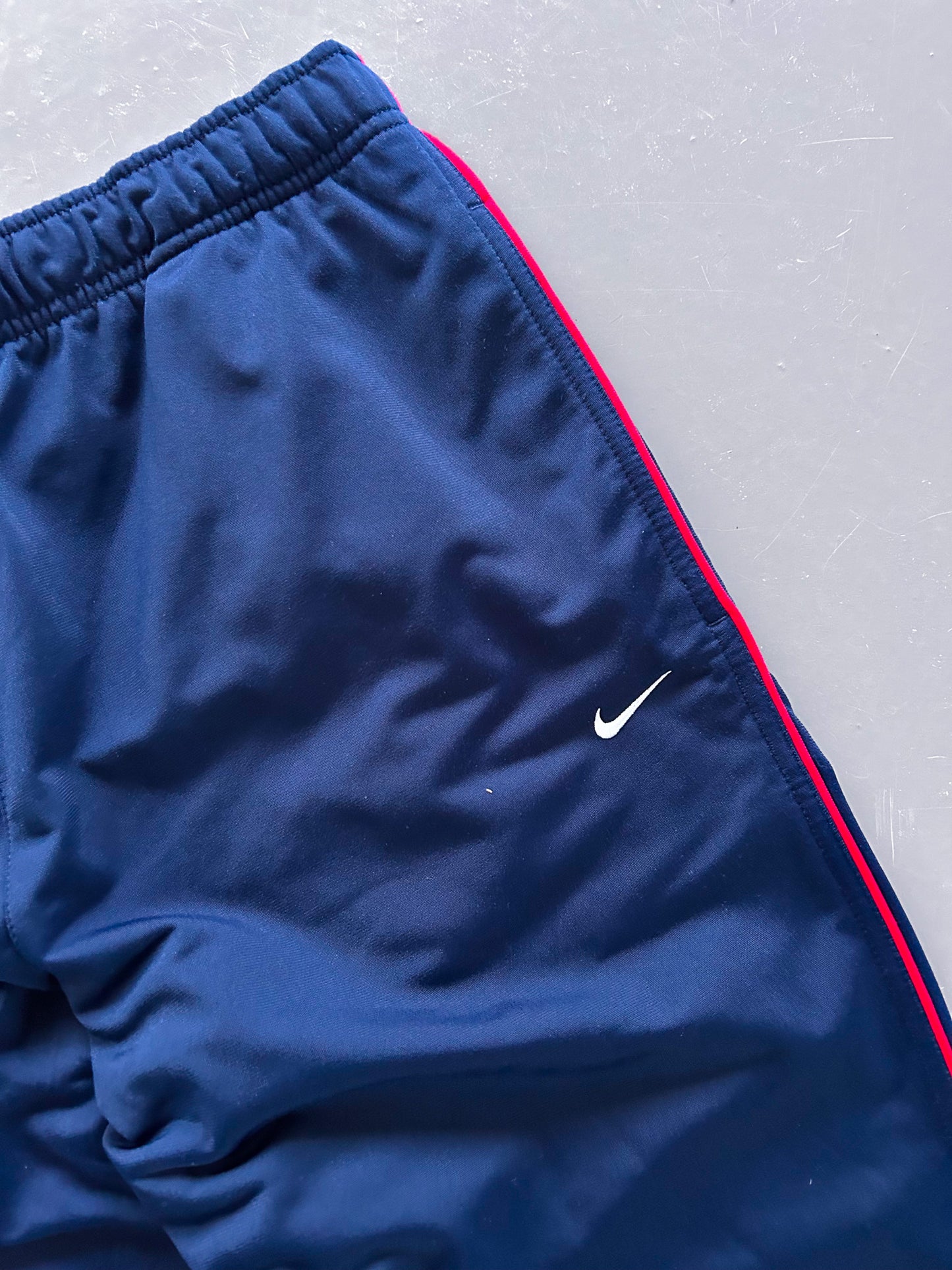 Nike Vintage Trackpants | L