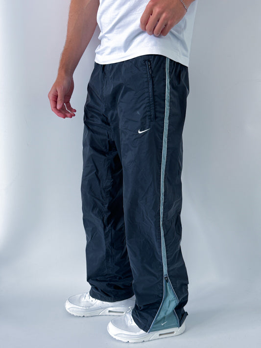 Nike Vintage Trackpants | M
