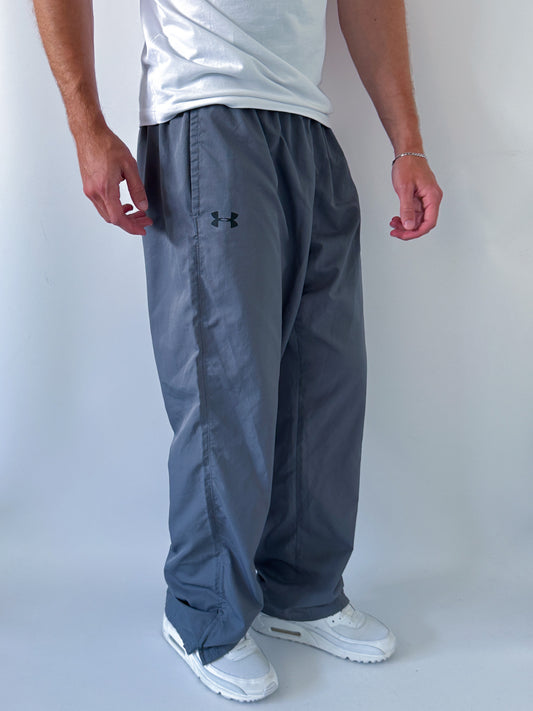 Under Armour Vintage Trackpants | L