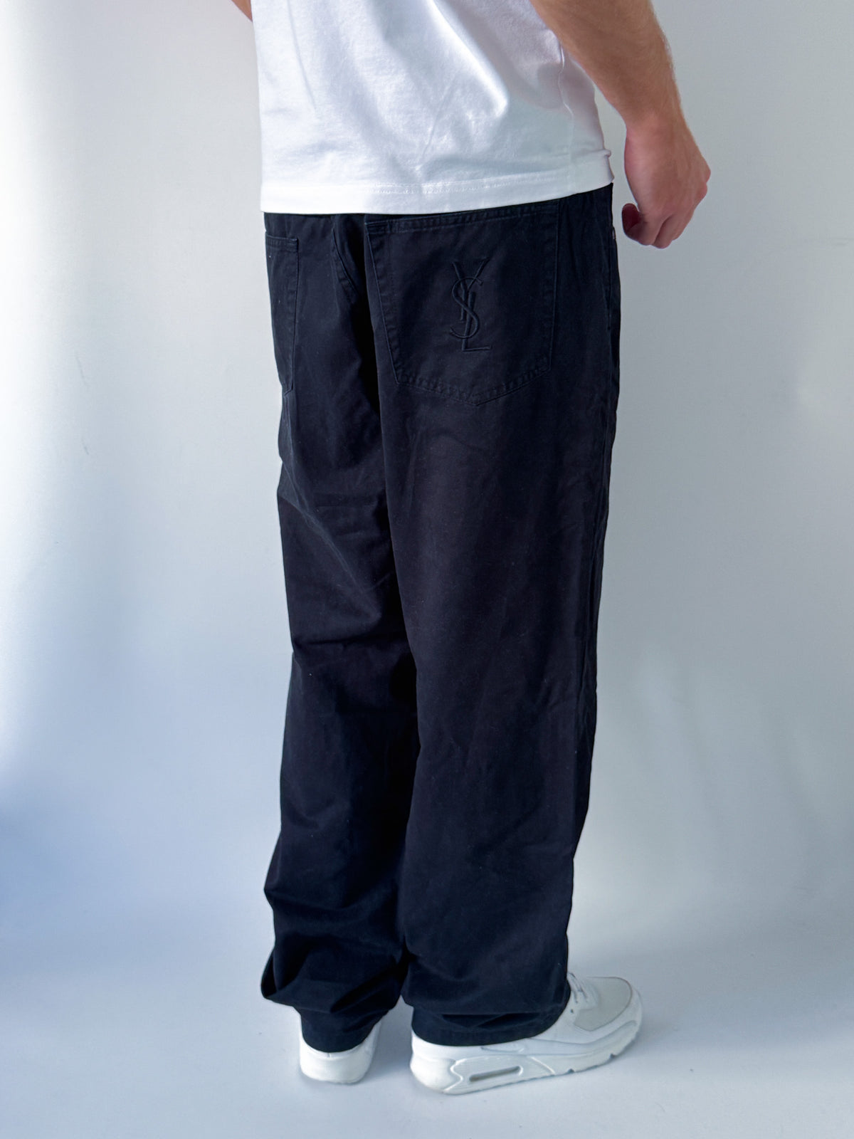 Yves Saint Laurent *PREMIUM* Vintage Baggy Jeans | M