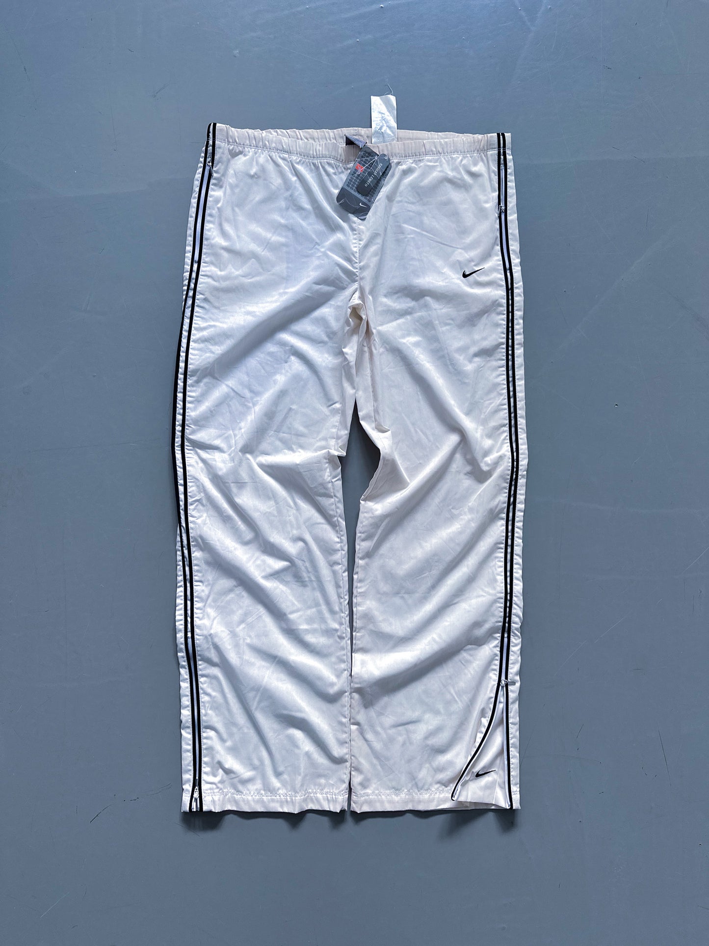 Nike Vintage *Deadstock* Trackpants | L