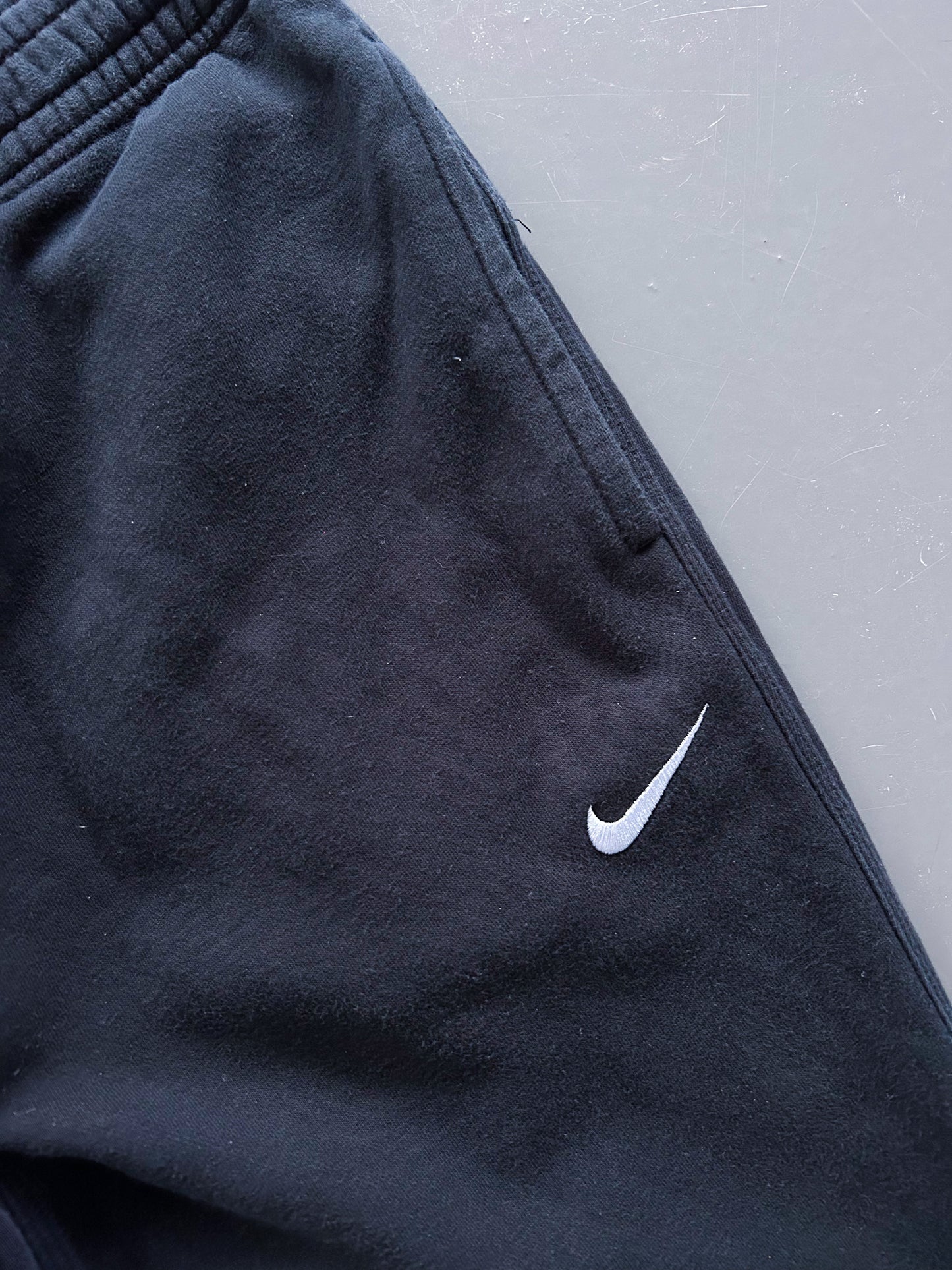 Nike Vintage Trackpants | M