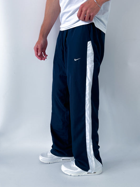 Nike Vintage Trackpants | M