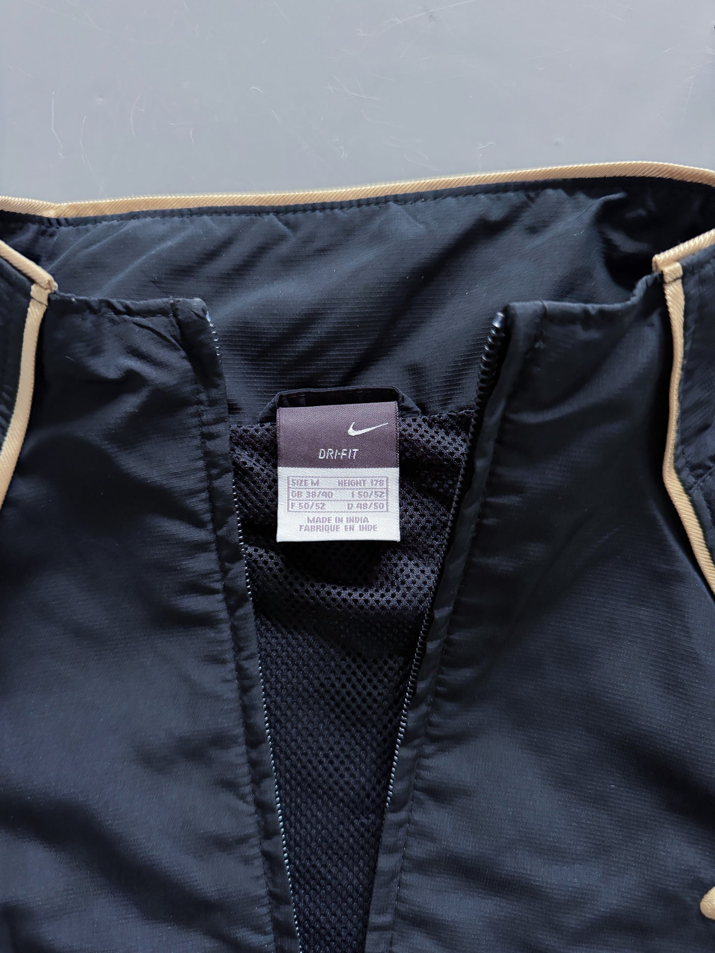 Nike Vintage Trackjacket | M