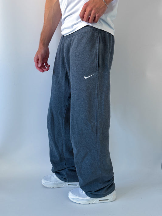 Nike Vintage Open Leg Sweatpants / Jogger | S