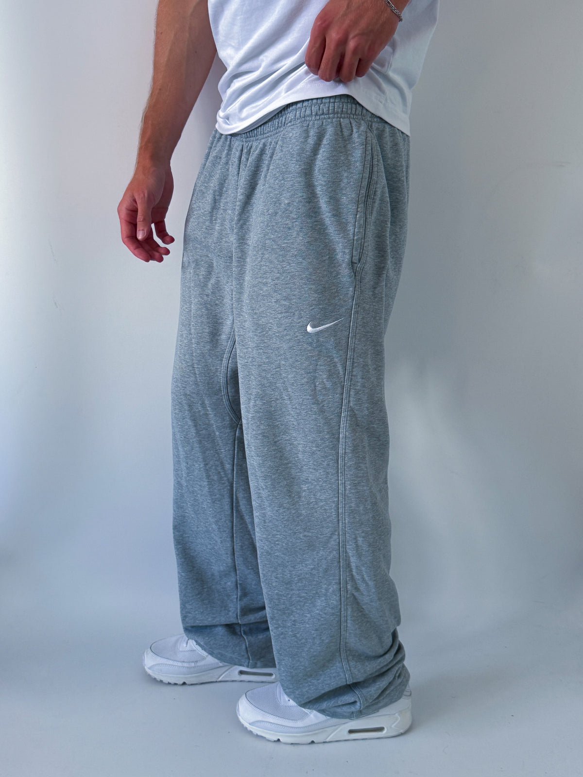 Nike Vintage Open Leg Sweatpants / Jogger | XL