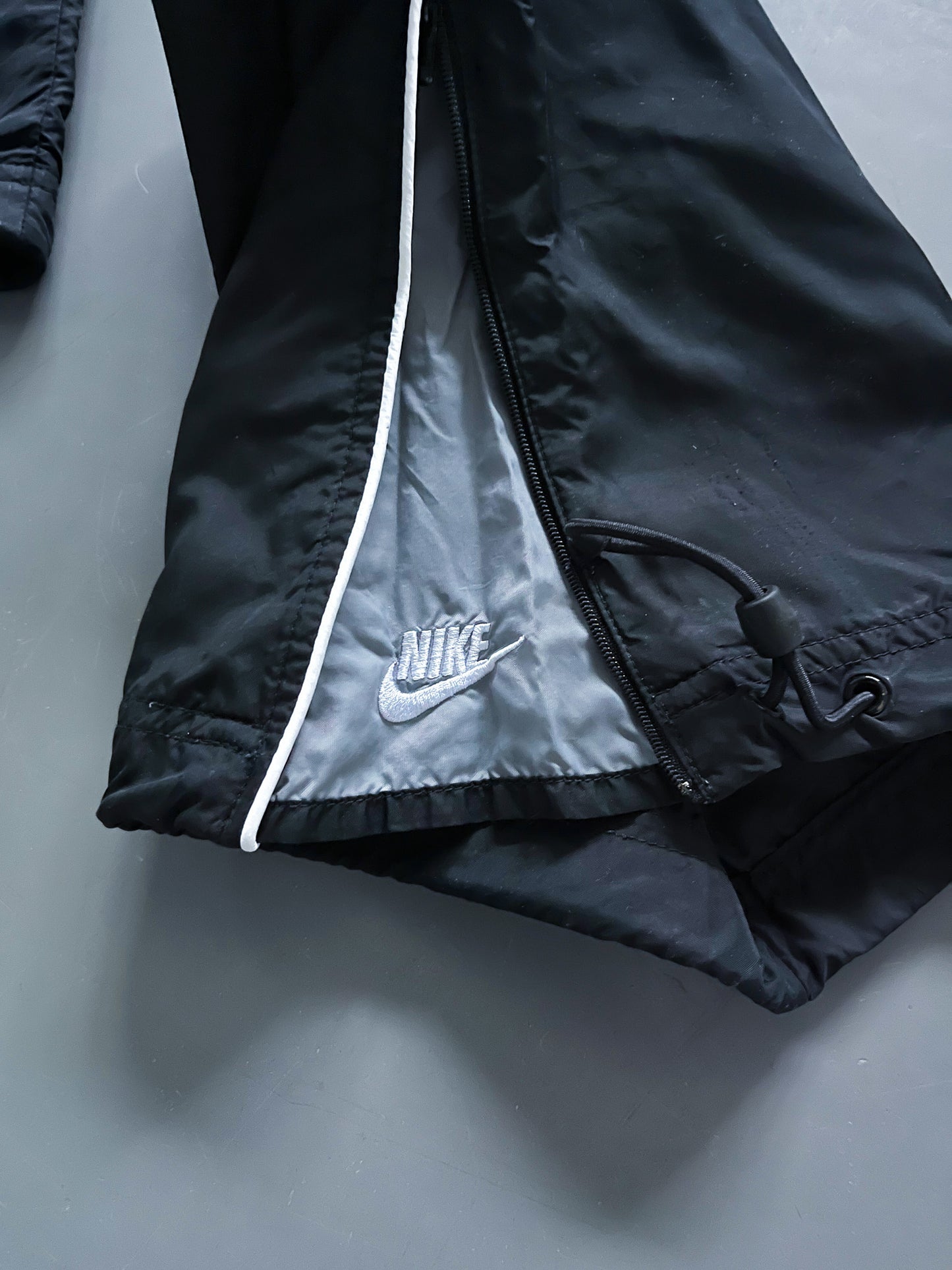 Nike Vintage *PREMIUM* Trackpants |  L