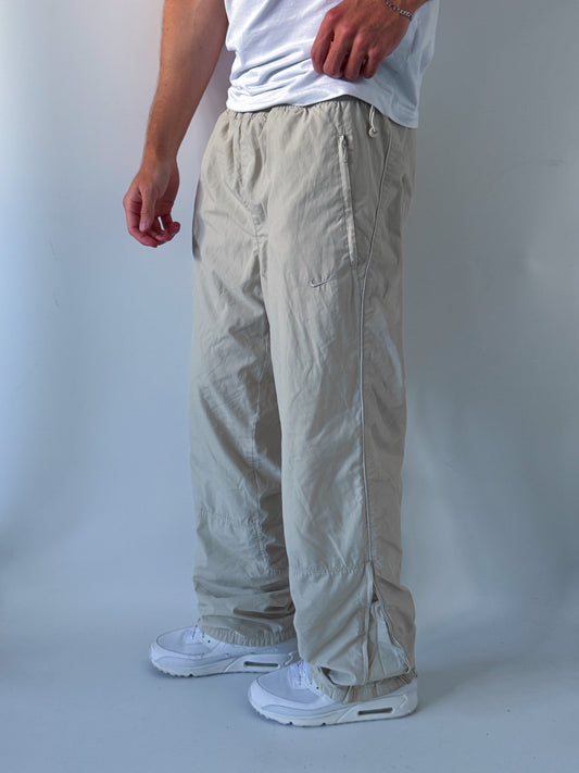 Nike Vintage Trackpants | M
