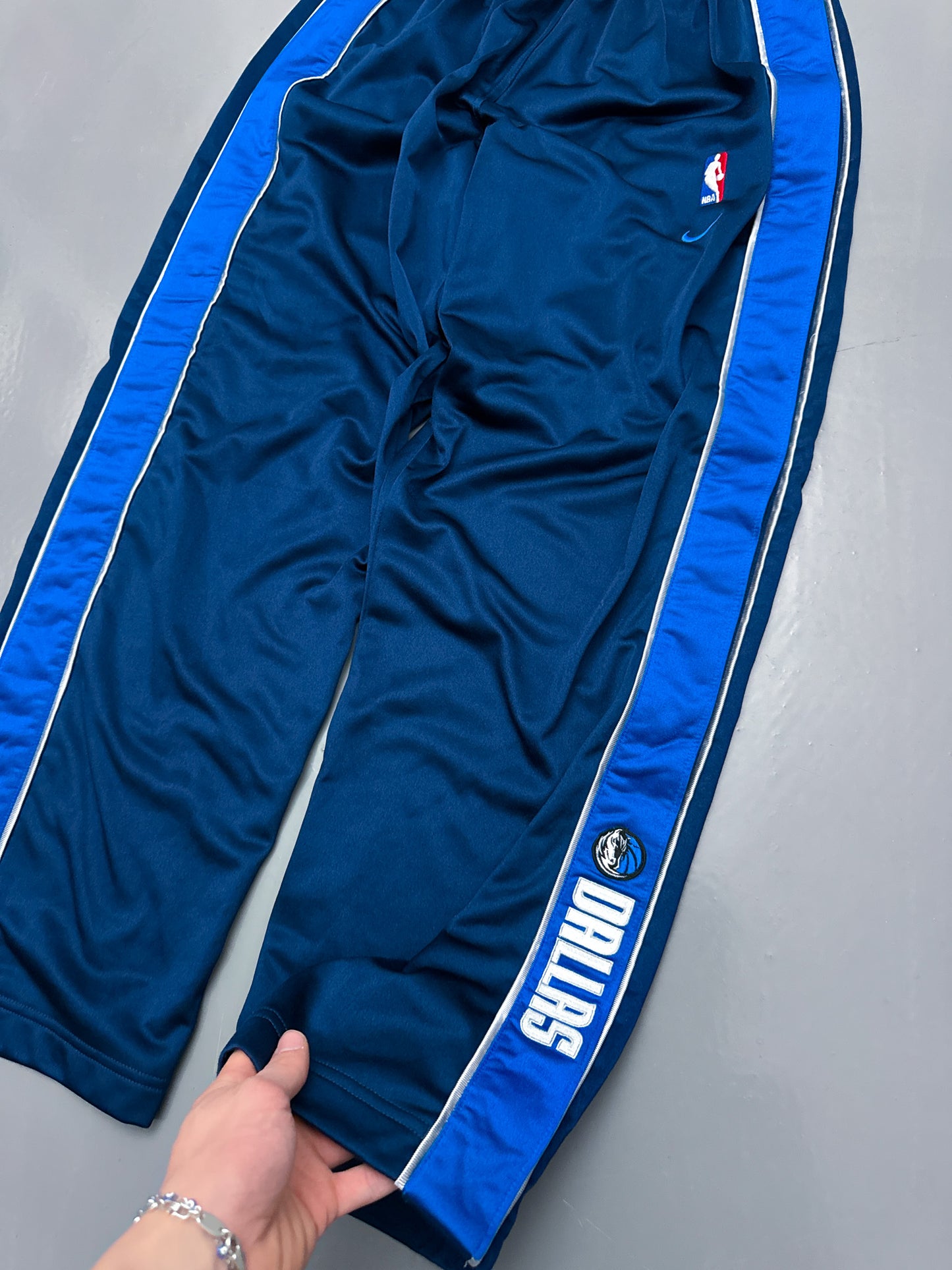 Nike x Dallas Mavericks Vintage Trackpants | L