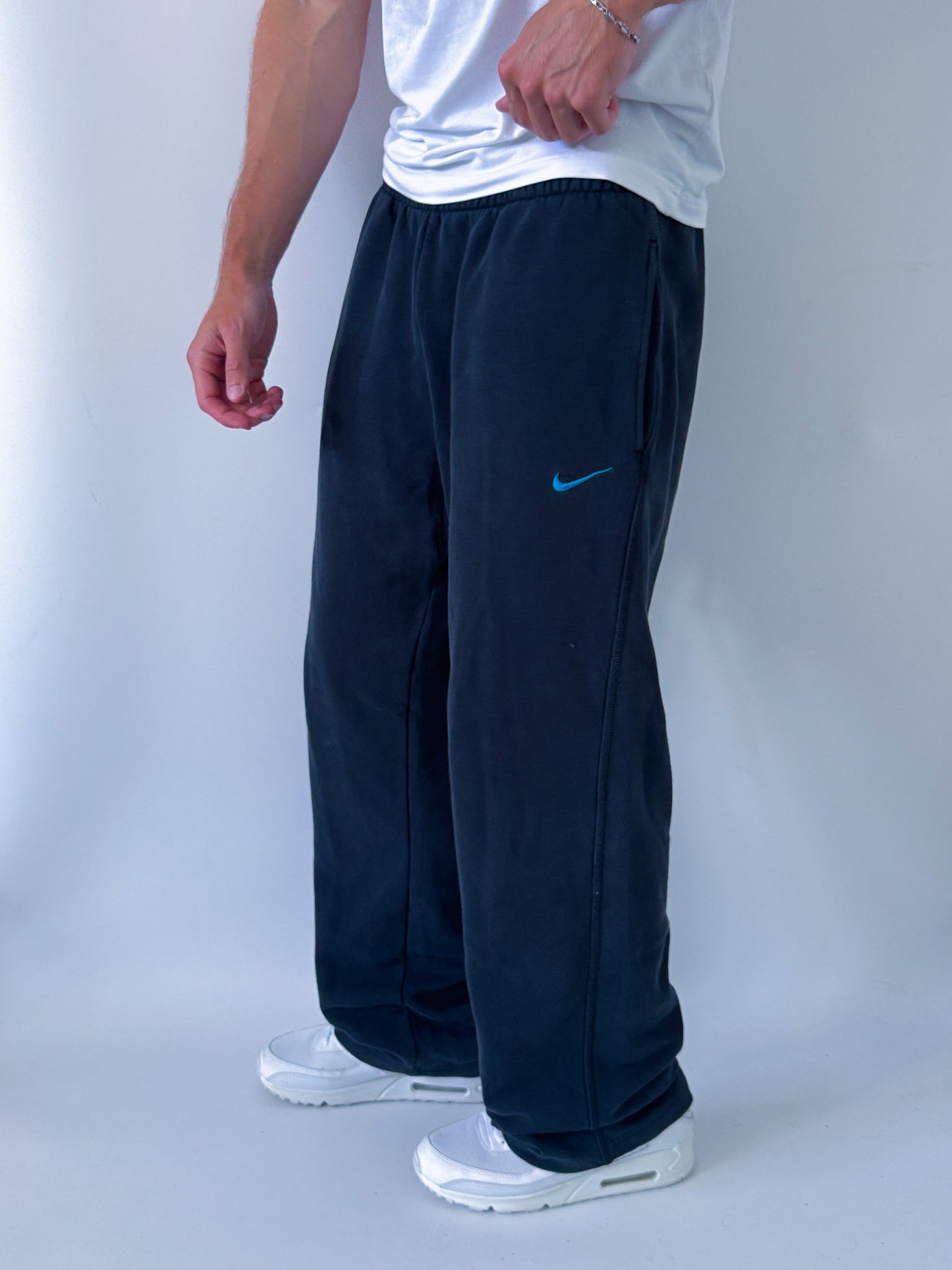 Nike Vintage Sweatpants | L