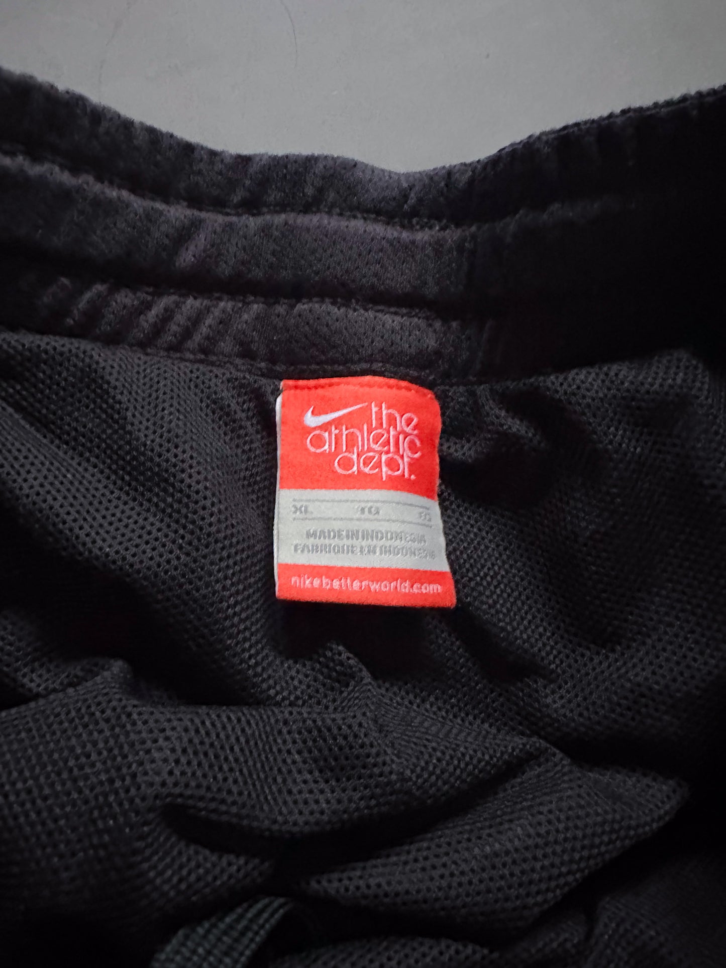Nike Vintage Trackpants | L
