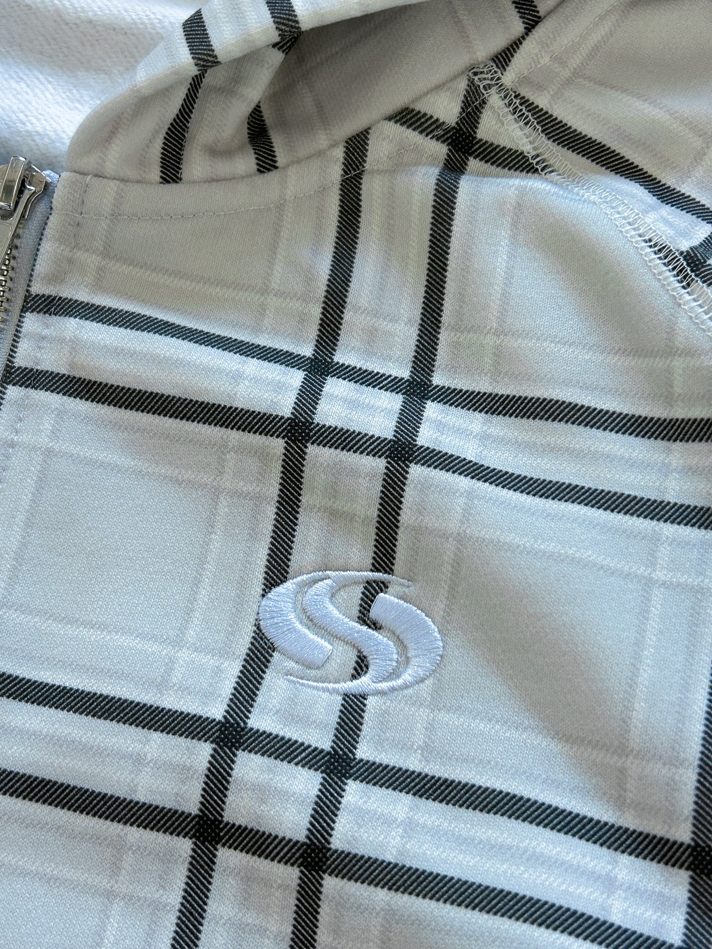 Sportz Plaid Jacket | White