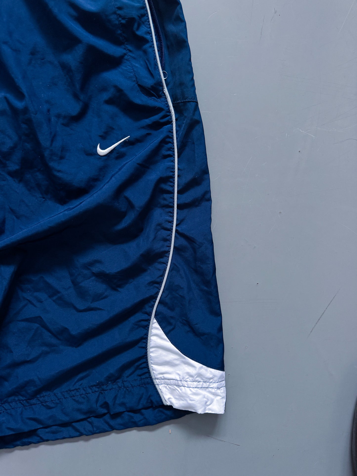Vintage *Shox* Nike Shorts | L