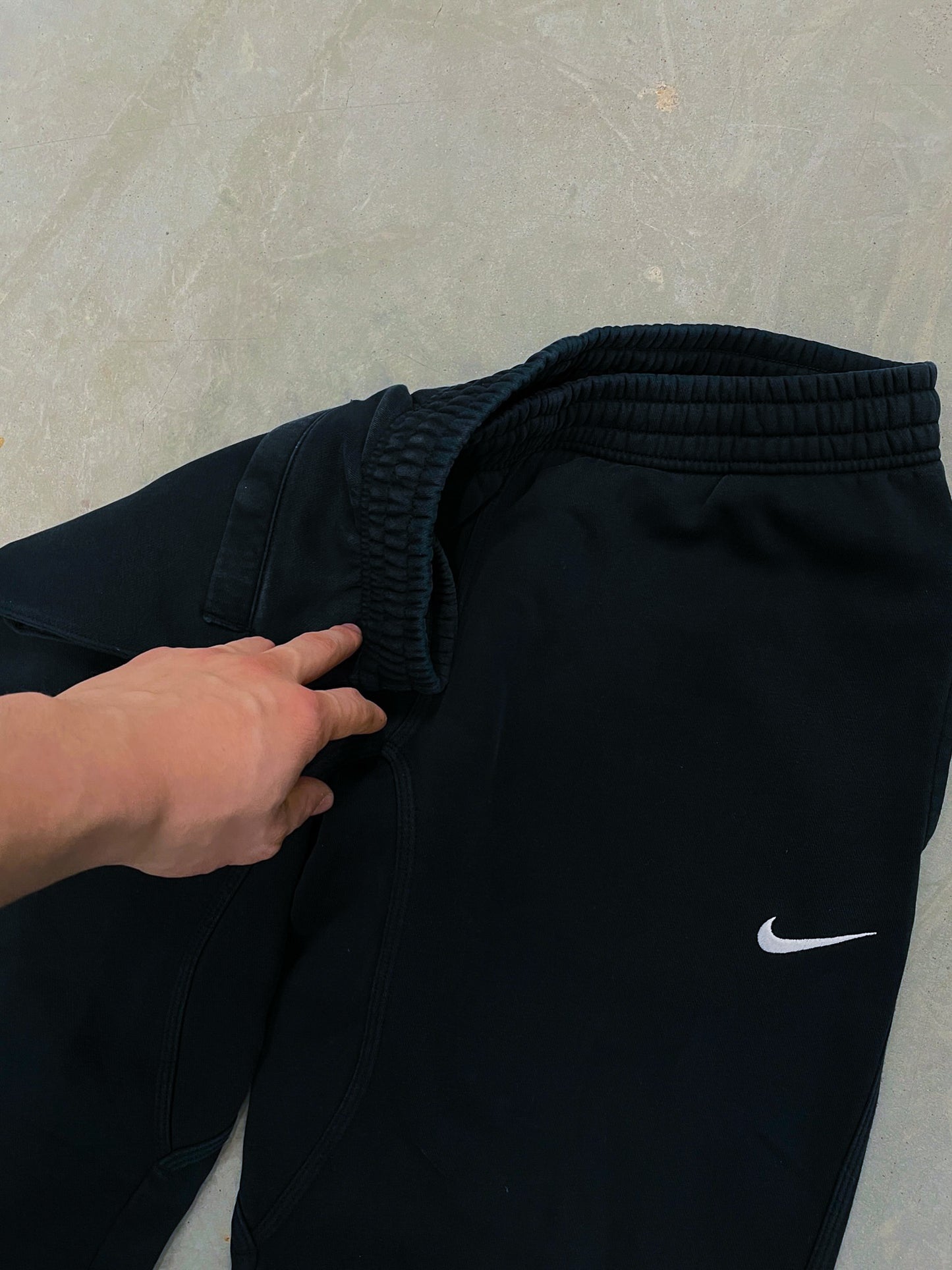 Nike Vintage Sweatpants| S;XL(Black)