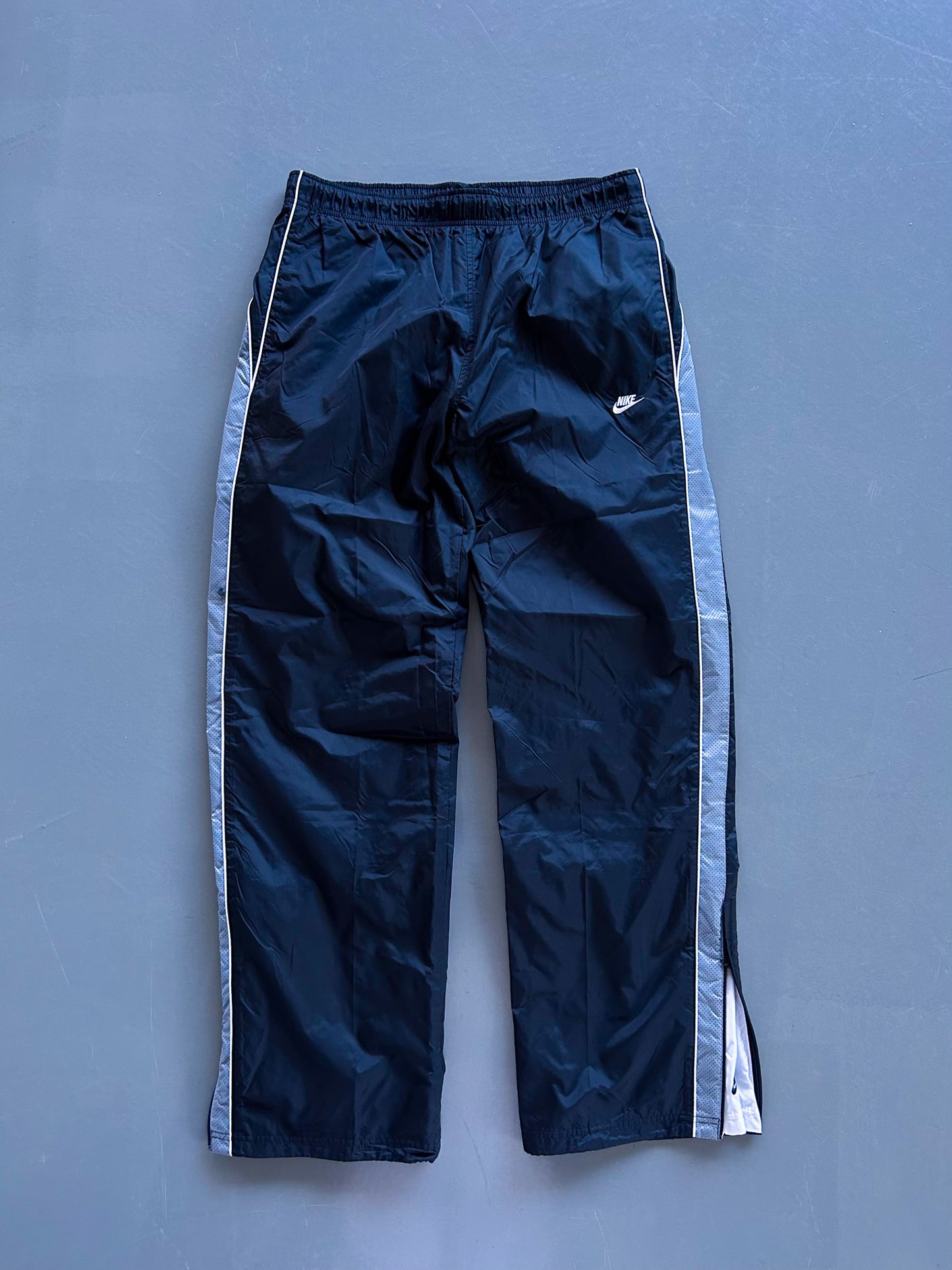 Nike Vintage *PREMIUM*  Trackpants | L