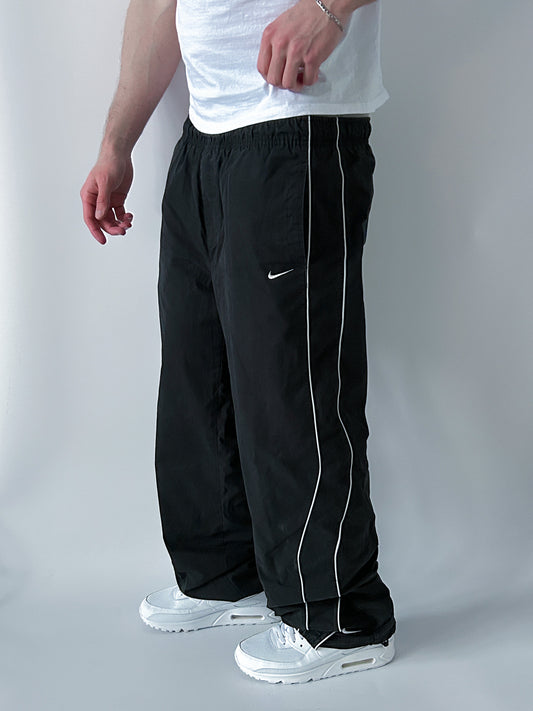 Nike Vintage Trackpants | M