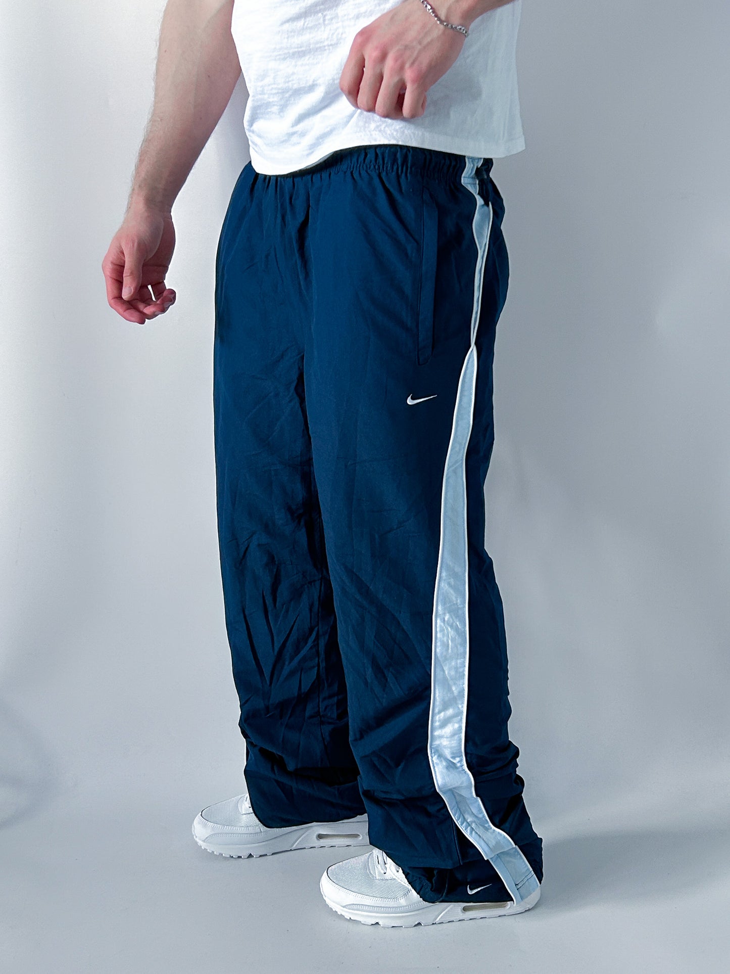 Nike Vintage *PREMIUM* Trackpants | L