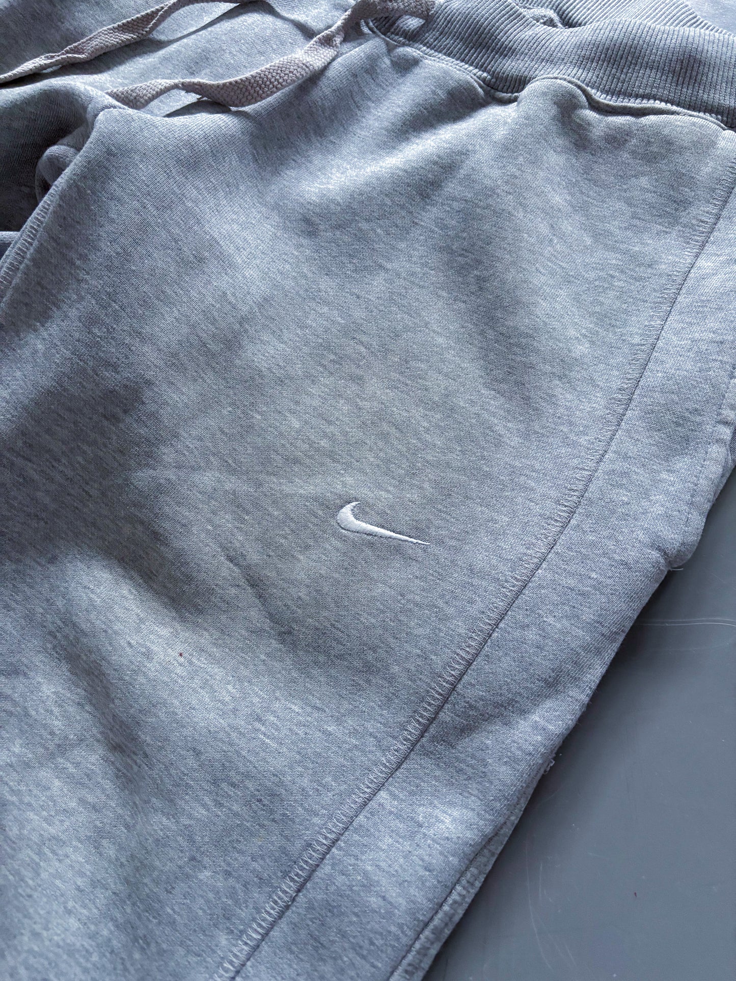 Nike Vintage *PREMIUM* Open Leg Sweatpants / Jogger | S