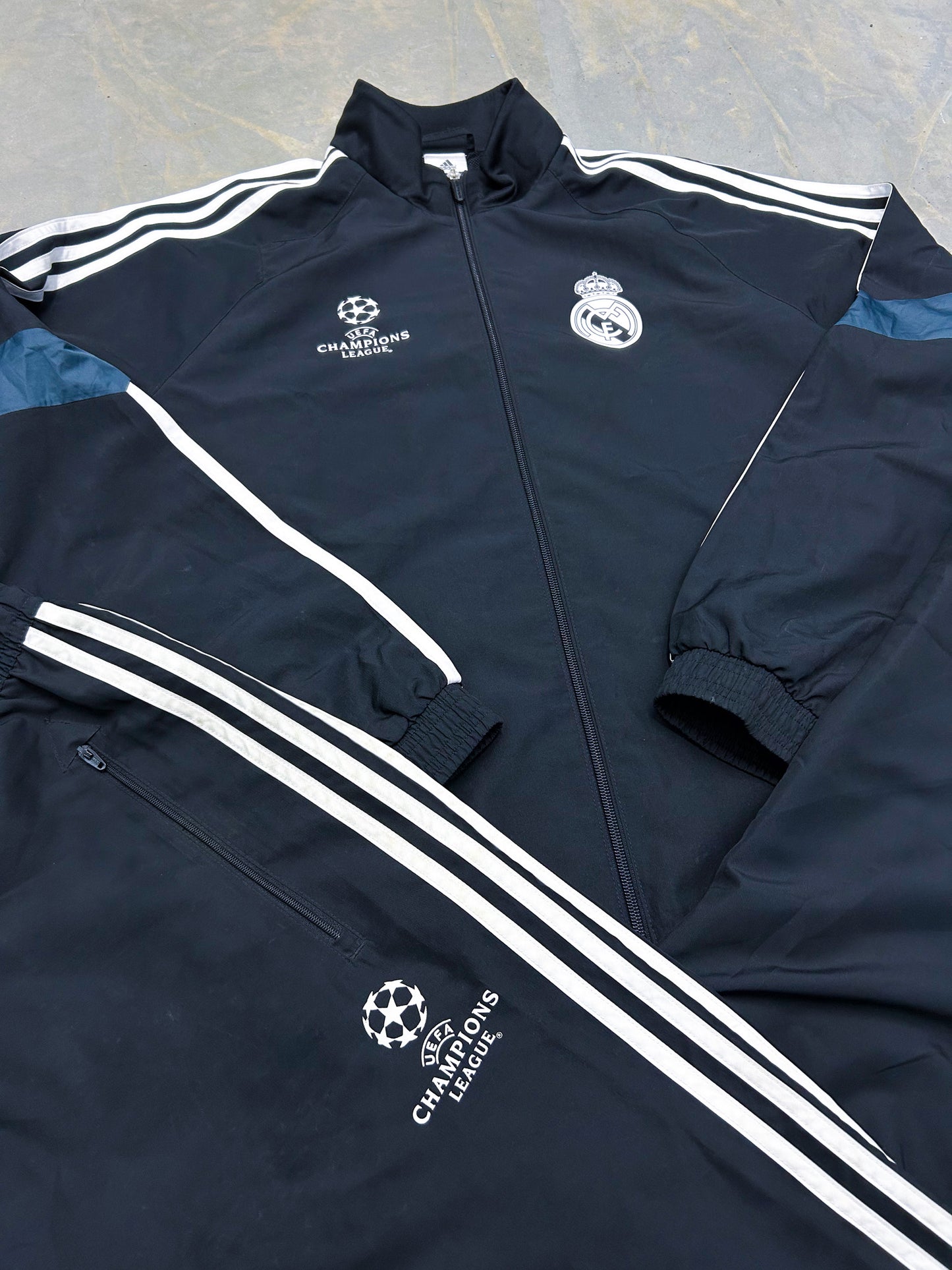 Vintage Adidas x Real Madrid *PREMIUM* Tracksuit | M