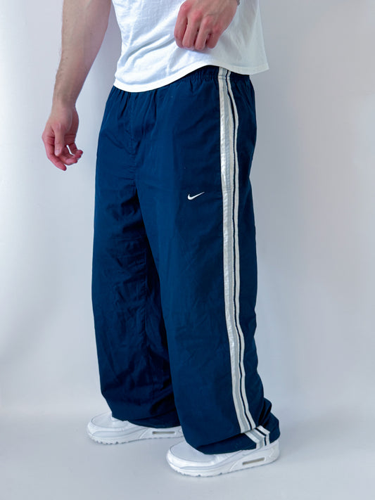 Nike Vintage Trackpants | L