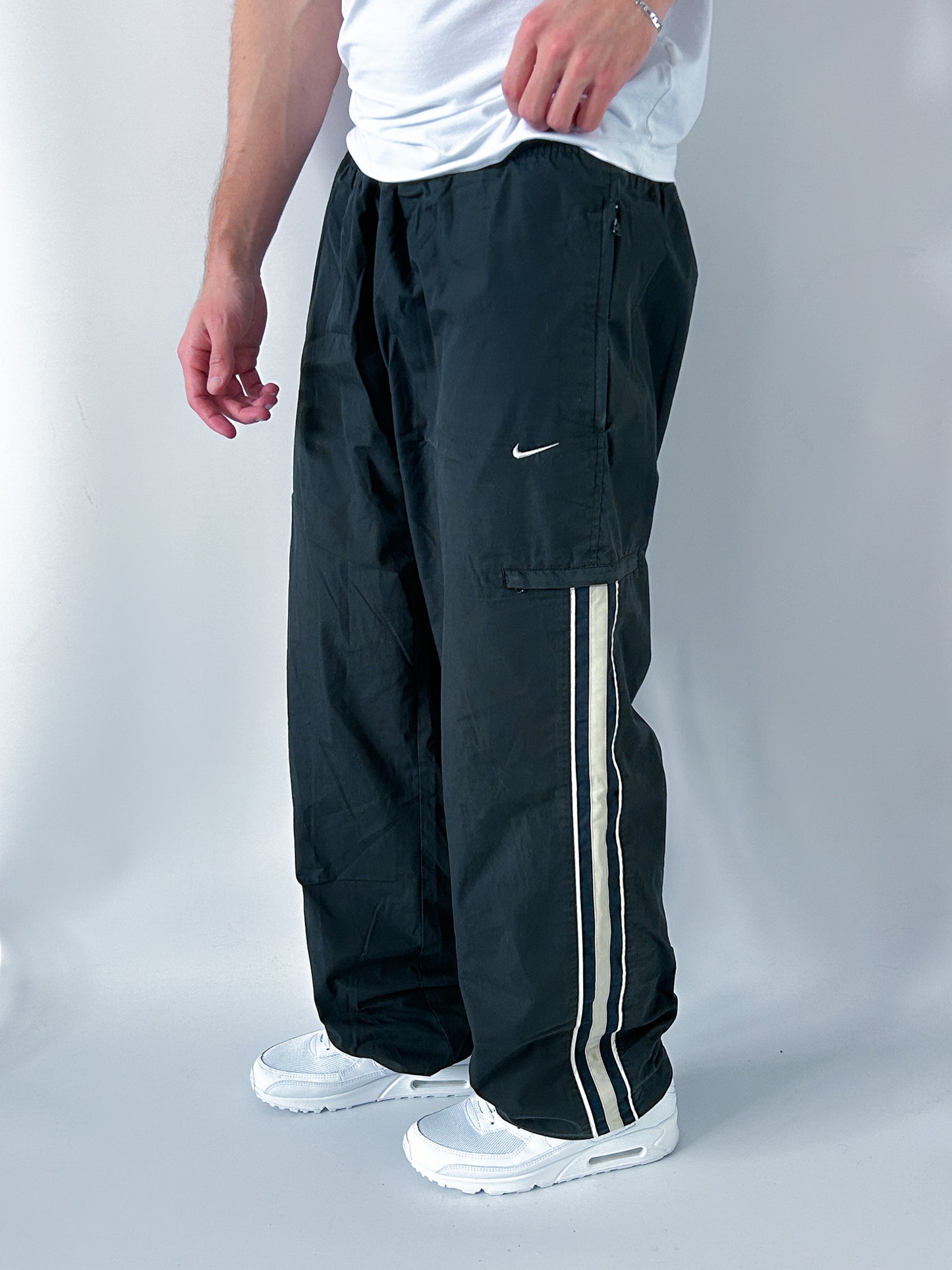 Nike Vintage Trackpants | L