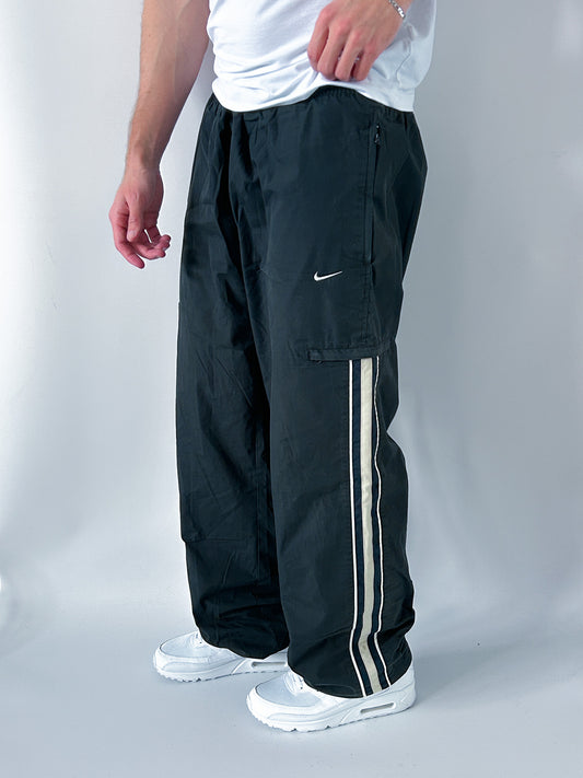 Nike Vintage Trackpants | L