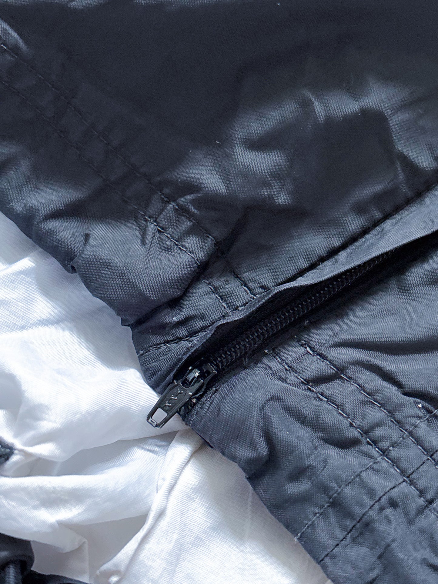 Nike Vintage *PREMIUM* Trackpants | L