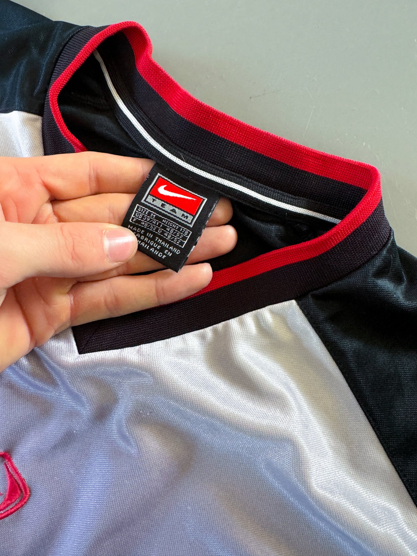 Nike Vintage Jersey | M
