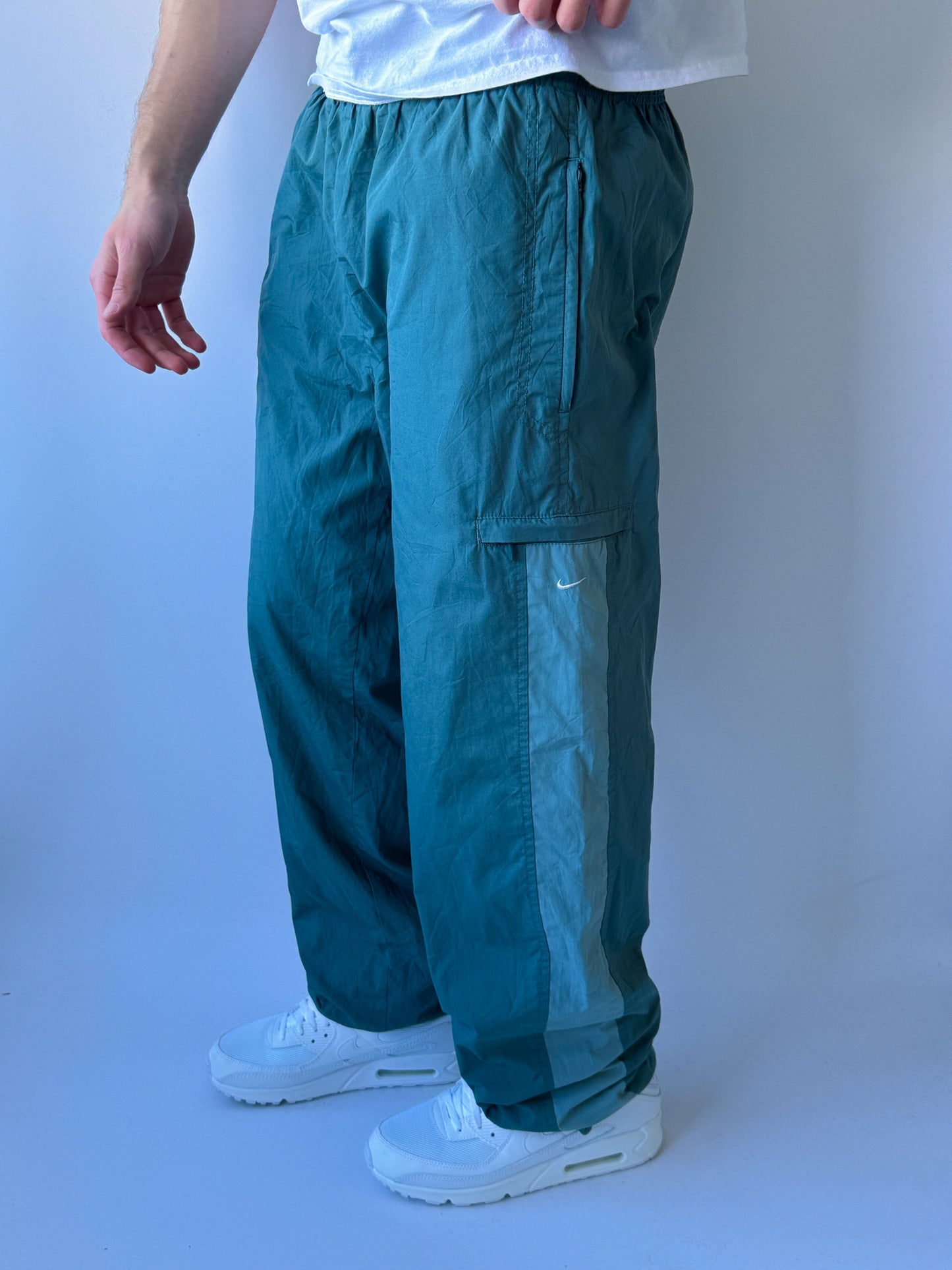 Nike Vintage *Sidepocket* Trackpants | L