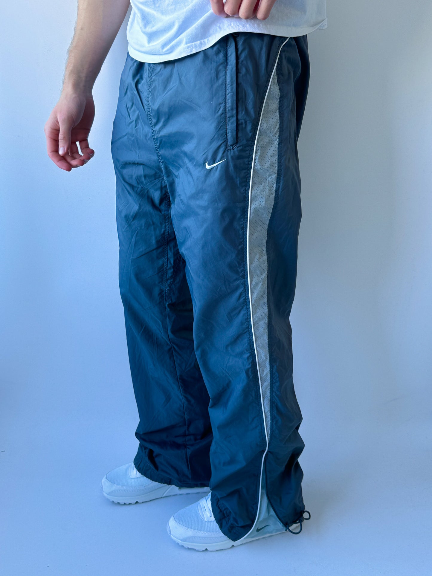 Nike Vintage Trackpants | L