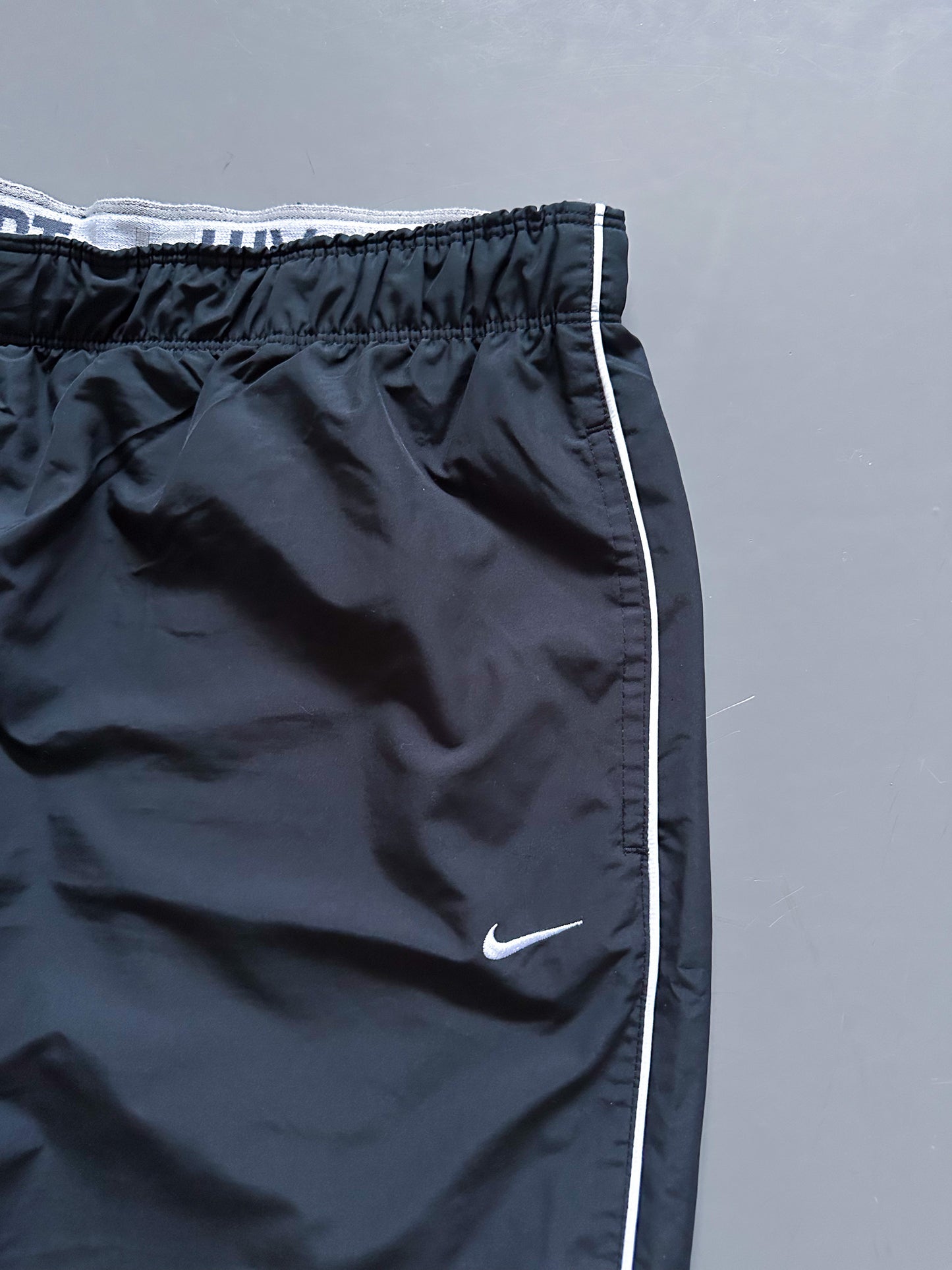 Nike Vintage Trackpants | M