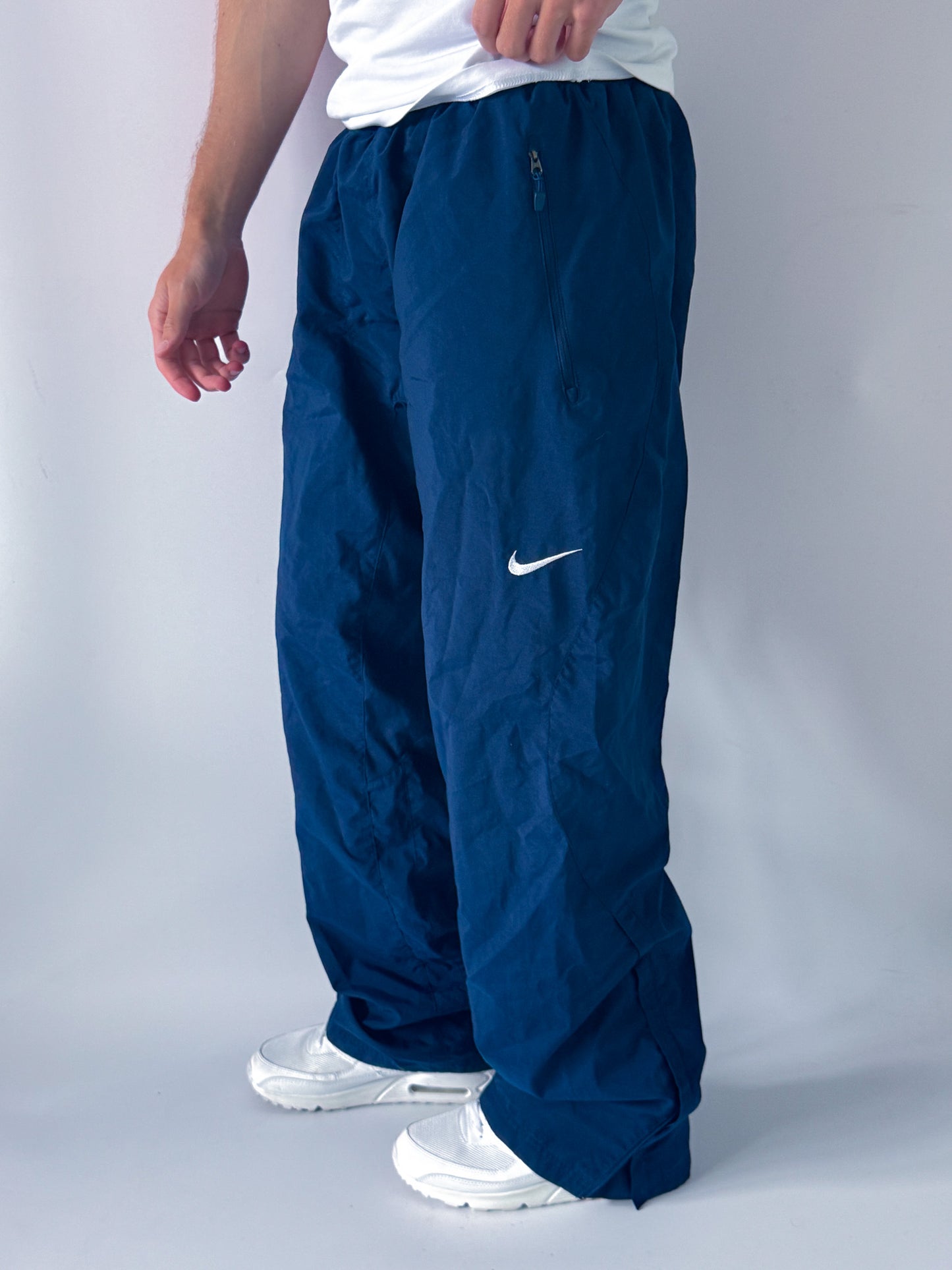 Nike Vintage Trackpants | L