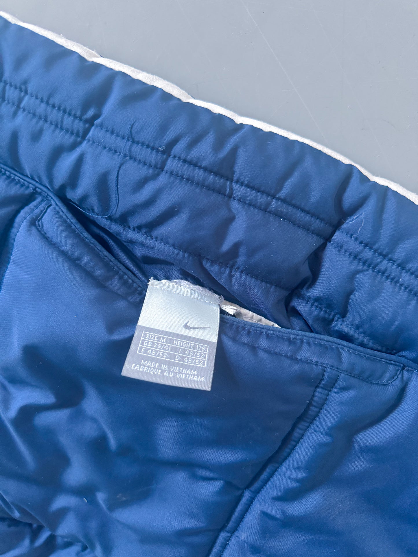 Nike Vintage Pufferweste *REVERSIBLE*| M