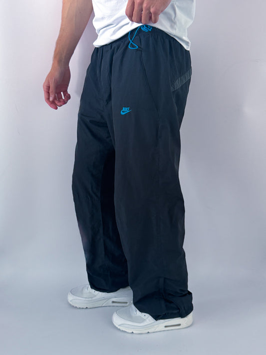Nike Vintage Trackpants | M