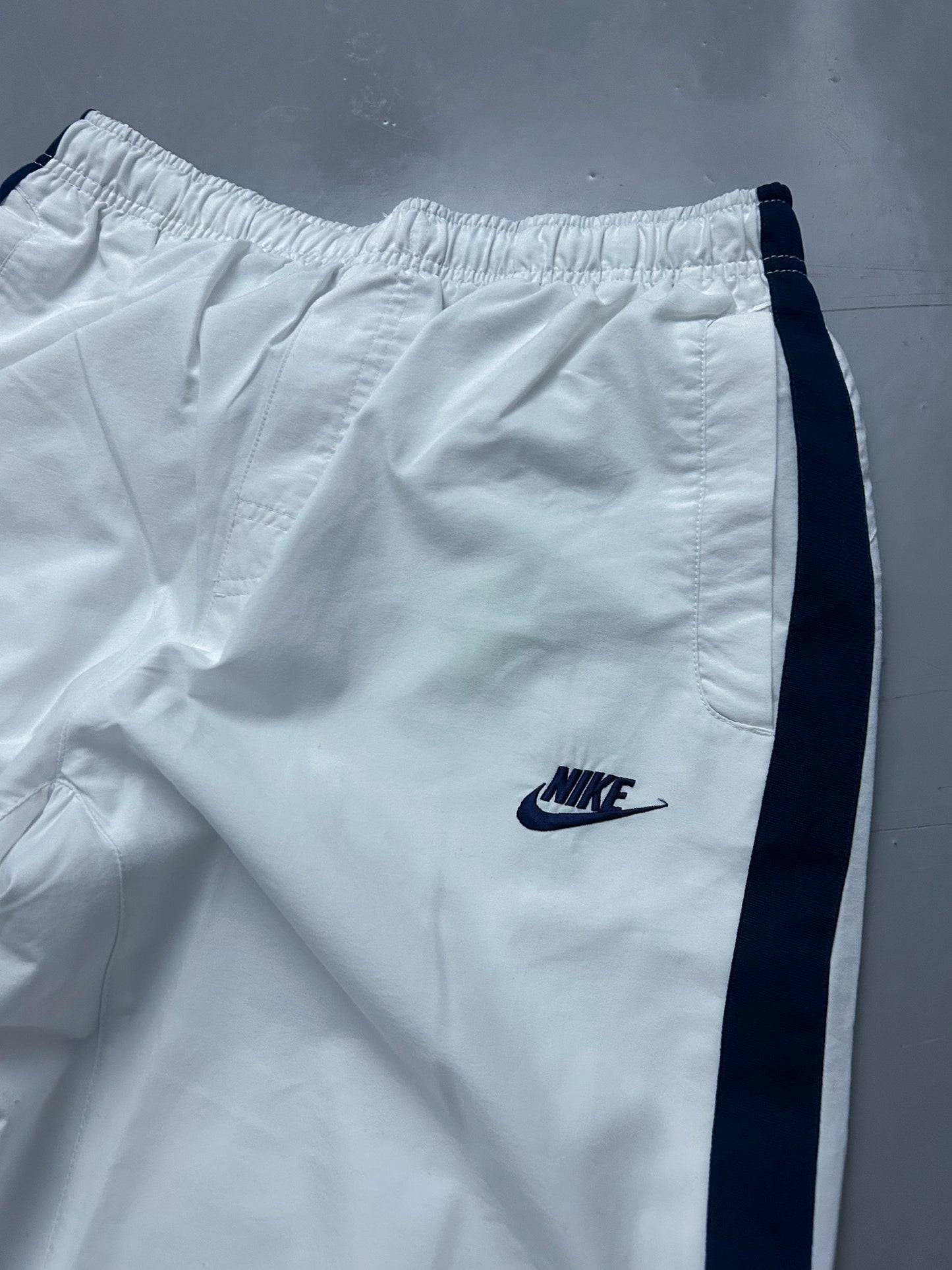 Nike Vintage *PREMIUM* Trackpants | M