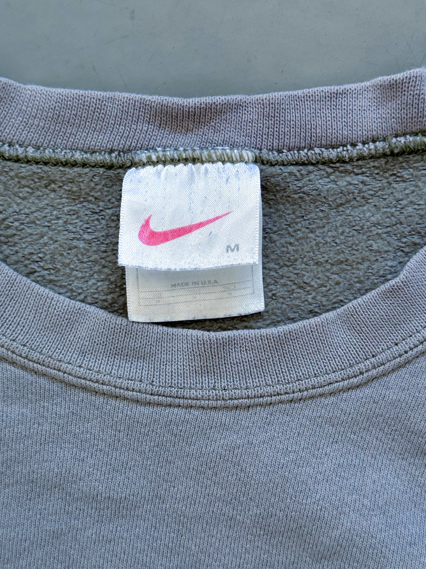 Nike Vintage Pullover | M