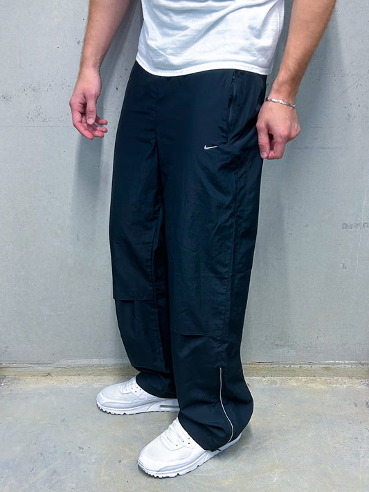 Nike Vintage Trackpants | M