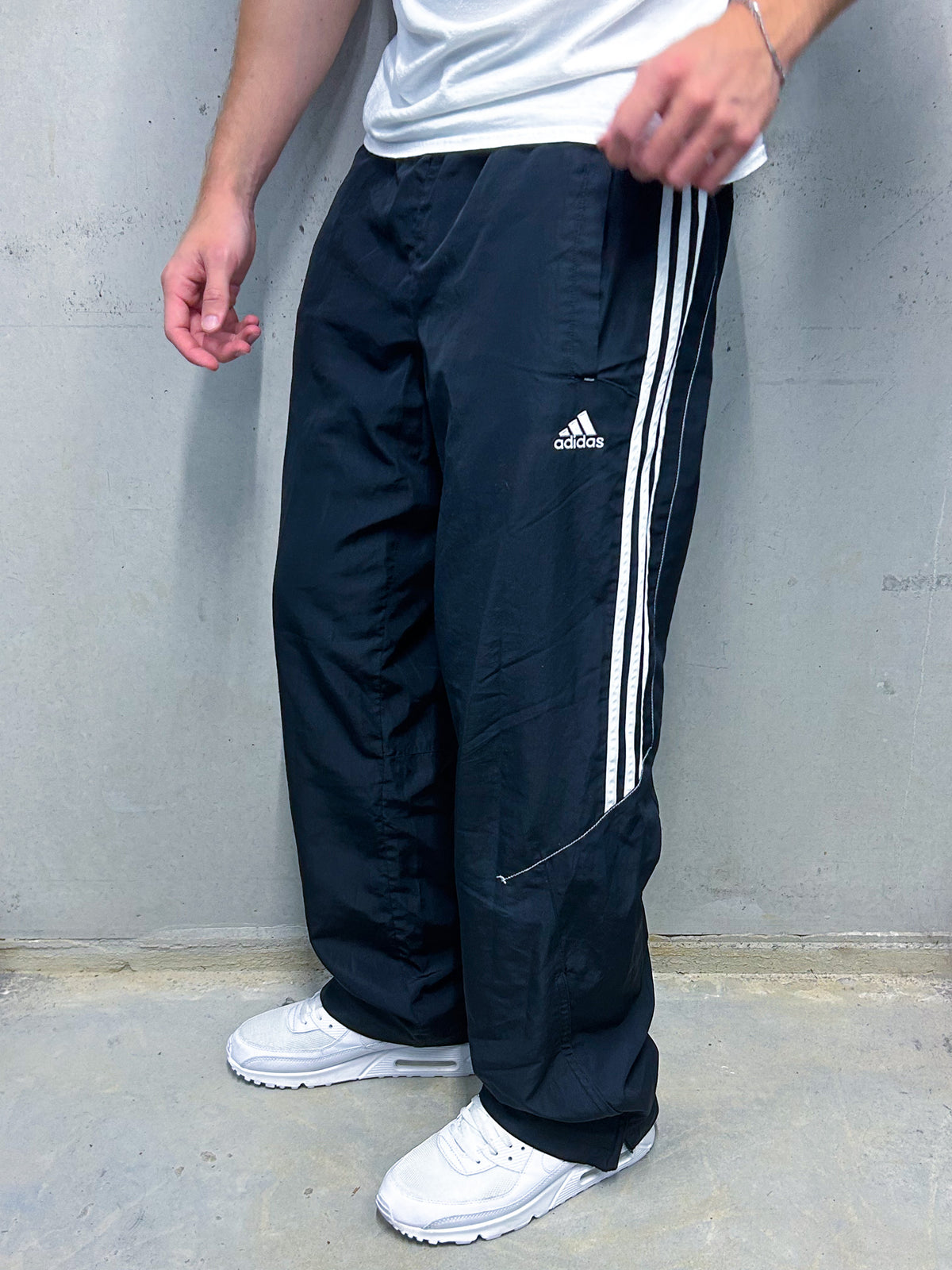 Adidas Vintage Trackpants | L